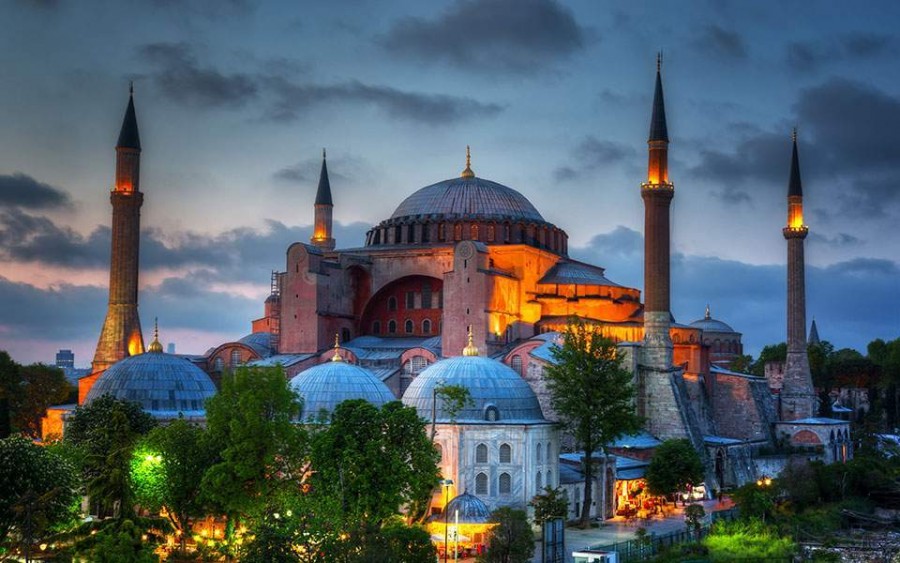 Η Τουρκία προσπαθεί να μετριάσει τις αντιδράσεις - Kalin: Η Αγία Σοφία θα είναι ανοικτή για όλες τις θρησκείες - Απαράδεκτη η Ρωσία
