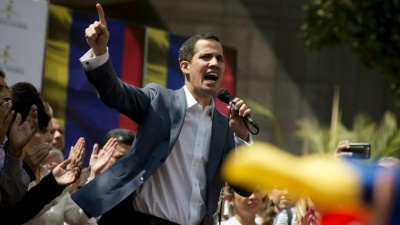 Guaido: Γενοκτονία η απόφαση των στρατιωτικών να εμποδίσουν την είσοδο της αμερικανικής ανθρωπιστικής βοήθειας