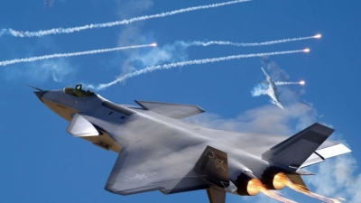 F-35 versus J-20: China launches 1,300 lethal stealth fighters and definitively ends US air supremacy