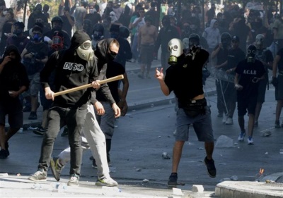 Επεισόδια στη φοιτητική πορεία στο κέντρο της Αθήνας