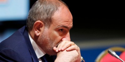 Αρνείται να παραιτηθεί ο πρωθυπουργός της Αρμενίας μετά το λαϊκό κύμα οργής για το Nagorno Karabakh