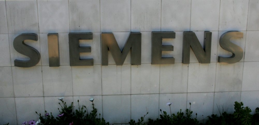 Ξανανοίγει ο φάκελος για τα «μαύρα ταμεία» της Siemens