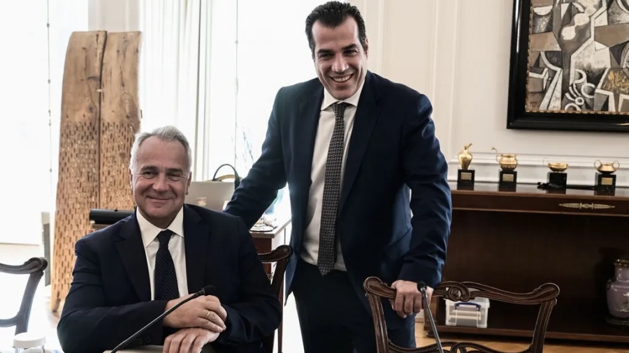 Βορίδης για Πλεύρη: Μοιραζόμαστε κοινές αξίες και λίγο παραπάνω - Η τελετή παράδοσης παραλαβής στο υπουργείου Μετανάστευσης