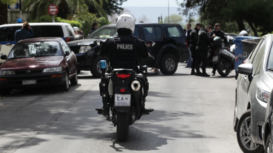 Επιχείρηση της ΕΛ.ΑΣ. στο κέντρο της Αθήνας - Έξι συλλήψεις για διακίνηση ναρκωτικών