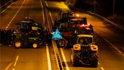 Θεσσαλονίκη: Δίωρος αποκλεισμός της Εθνικής Οδού από αγρότες