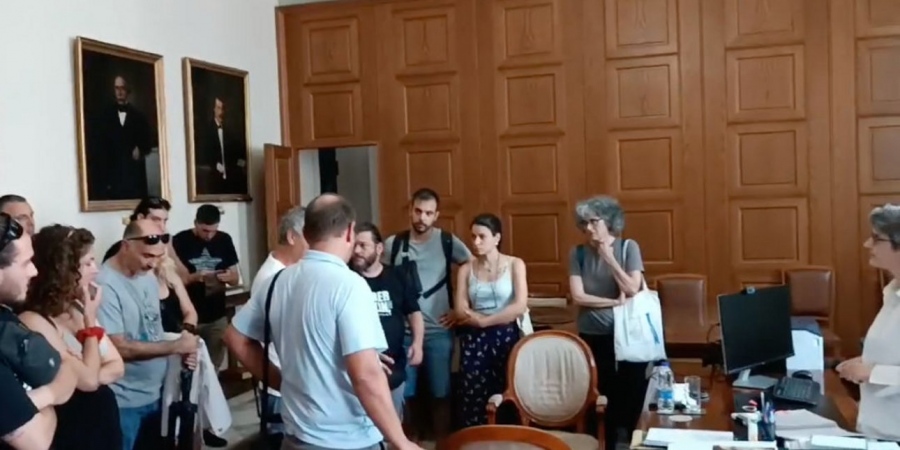 «Έξω από το γραφείο μου ρε»: Επεισόδιο με την αντιπρύτανη ΕΚΠΑ - Έδιωξε συνδικαλιστές - Τι συνέβη