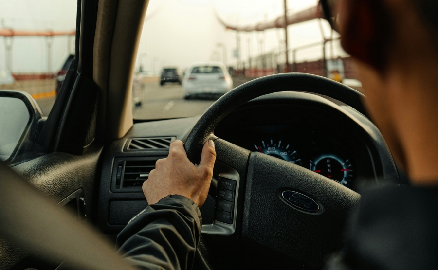 Γιατί τρέμει το τιμόνι του αυτοκινήτου σου;
