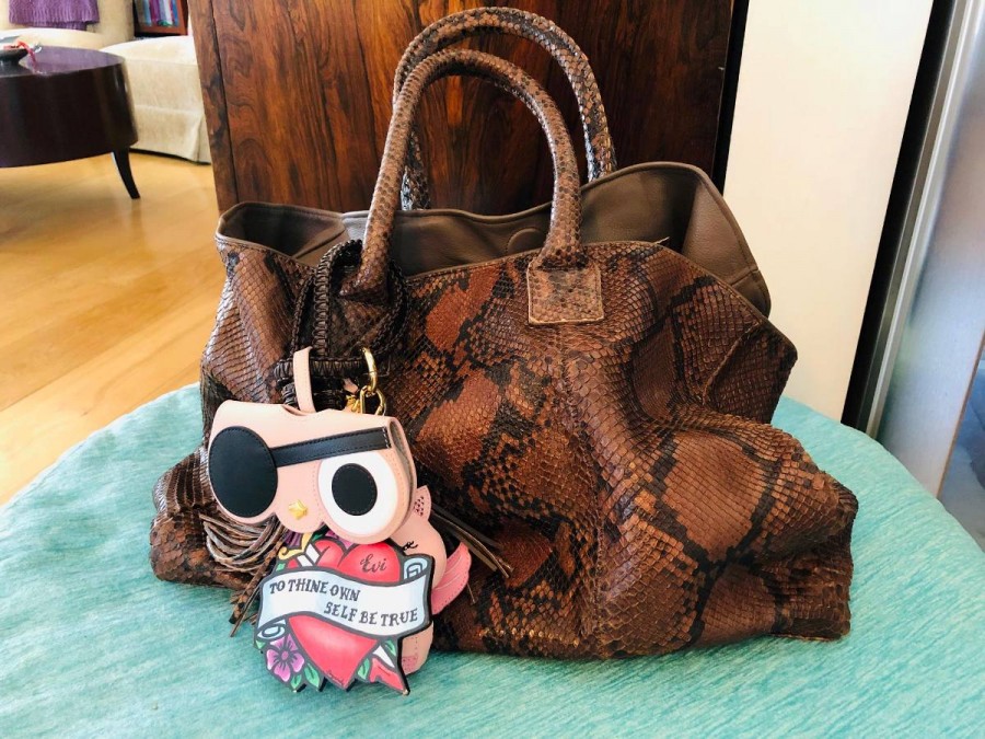 Η ελληνική εταιρία που μπορεί να γίνει η νέα Louis Vuitton - Από την Αθήνα στο Μπάκιγχαμ