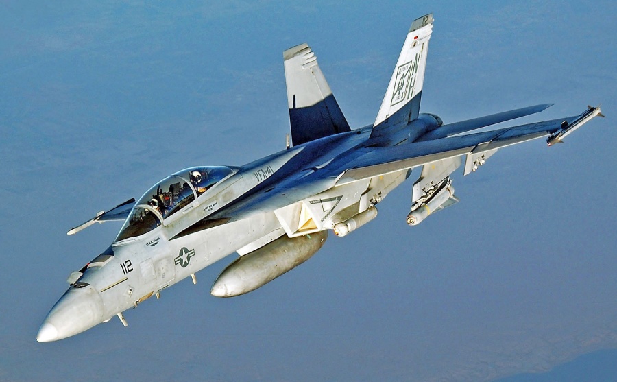 Συνετρίβη μαχητικό αεροσκάφος F 18 Super Hornet στην Καλιφόρνια