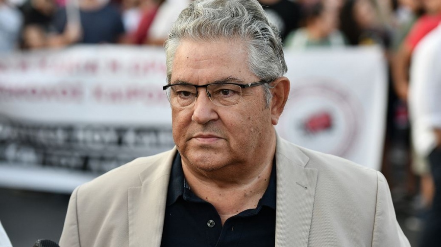 Στην απεργιακή συγκέντρωση ο Κουτσούμπας: Να πάει στα σκουπίδια το νομοσχέδιο - τερατούργημα