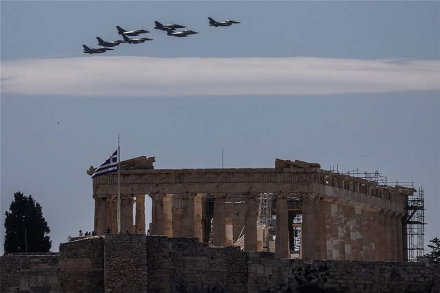 Άσκηση «Ηνίοχος 21» - Μαχητικά αεροσκάφη πέταξαν πάνω από την Ακρόπολη