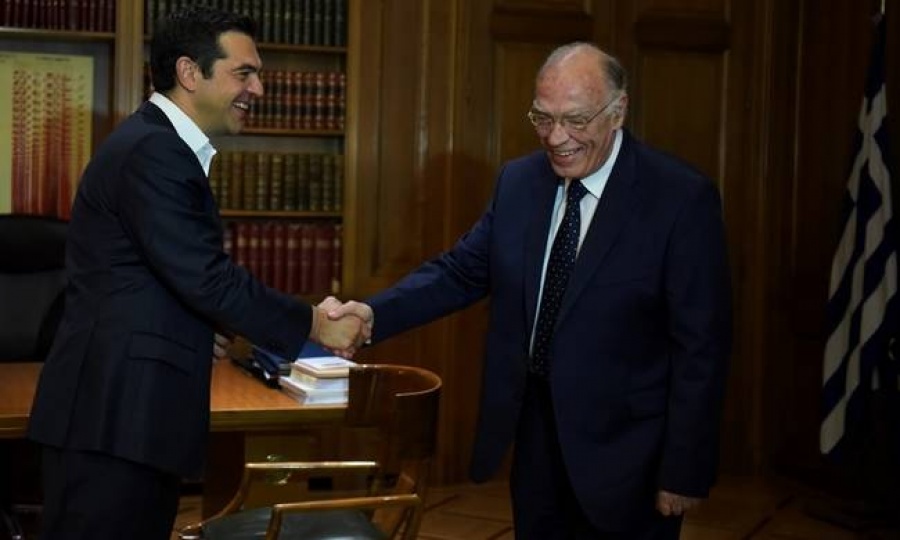 Τηλεφωνική επικοινωνία  Τσίπρα - Λεβέντη για τη συμφωνία με την πΓΔΜ