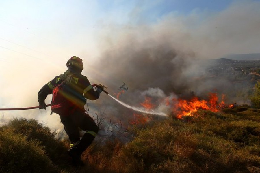 Κεχριές - Πυρκαγιά: Εκκένωση του Σοφικού - Σε κατάσταση εκτάκτου ανάγκης η ανατολική Κορινθία