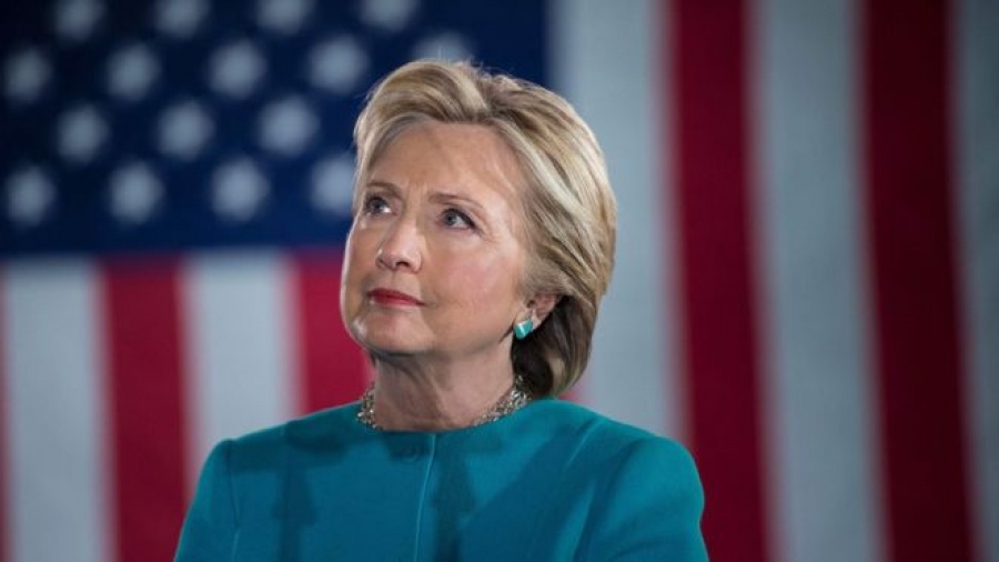 Θα κατέβει στις προεδρικές εκλογές του 2020 η Hillary Clinton;