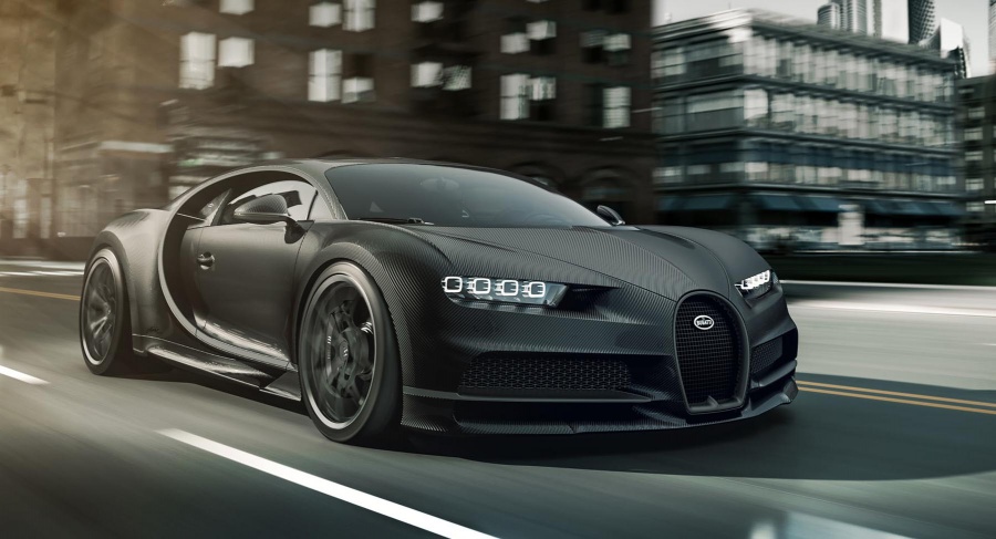 Φουλ στο ανθρακόνημα οι κατράμι Bugatti Chiron Noire!
