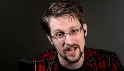 Snowden υπέρ Musk: Η λογοκρισία στα social media είχε ξεπεράσει κάθε αποδεκτό όριο - Όχι στις εταιρικές φυλακές