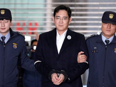 Ν. Κορέα: Αποφυλακίστηκε ο Lee Jae yong, ο κληρονόμος της Samsung