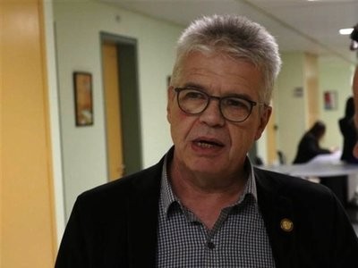 Γώγος (καθ.Παθολογίας): Να αραιώσει ο κόσμος στις συγκοινωνίες – Θα αποδώσουν τα μέτρα