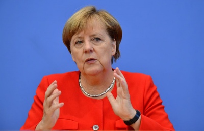 Αναγκαστική προσγείωση του αεροσκάφους που μετέφερε την Angela Merkel