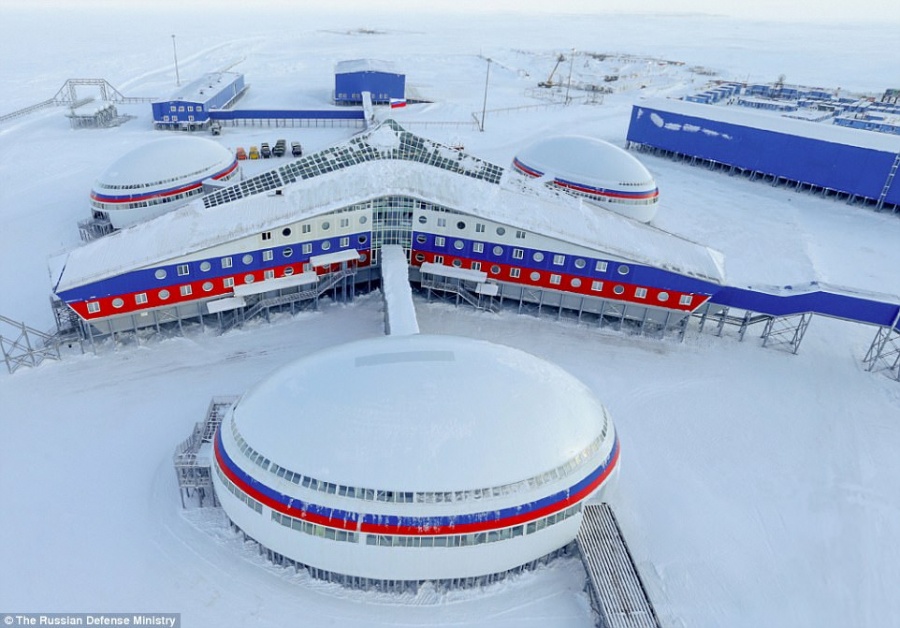 Η κούρσα του ανταγωνισμού για τα εδάφη του Αρκτικού Κύκλου φέρνει τη Ρωσία σε πλεονεκτικότερη θέση