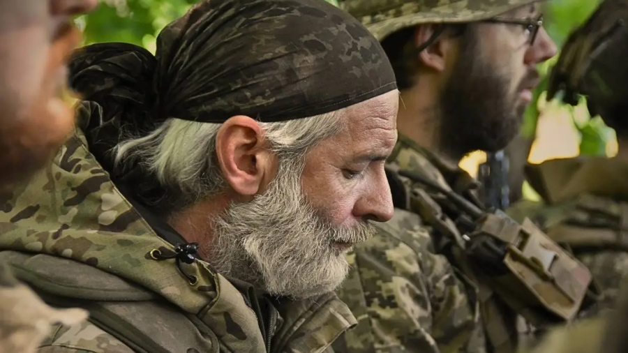 Ιστορίες κτηνωδίας στον ουκρανικό στρατό - Βία, βασανιστήρια και διαφθορά παντού