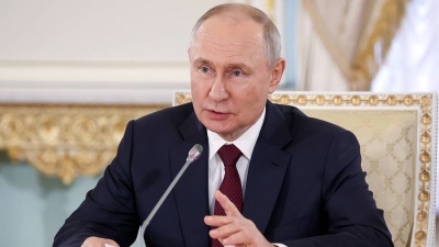 O Ρώσος πρόεδρος Vladimir Putin πρέπει να νικήσει 28 αντιπάλους για να ανανεώσει την προεδρική του θητεία