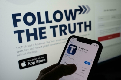 ΗΠΑ: Ολική επαναφορά του Donald Trump στα social media στις 21/2 μετά τη λογοκρισία από Facebook και Twitter