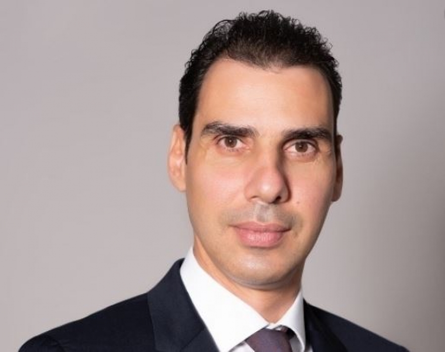 Θεμιστοκλέους: Η τρίτη δόση του εμβολίου δεν θα είναι σε καμιά περίπτωση υποχρεωτική