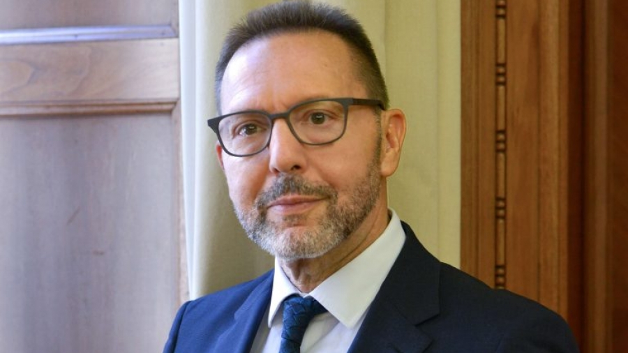 Στουρνάρας στους FT: Να διατηρηθεί η δημοσιονομική σύνεση, πρόβλημα οι υποδομές - Επενδυτική βαθμίδα το 2023