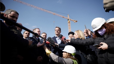 Στο εργοτάξιο του νέου διεθνούς αεροδρομίου στο Καστέλι ο Μητσοτάκης: Είναι αντάξιο της αναπτυξιακής δυναμικής της Κρήτης