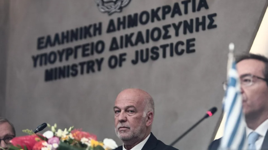 Φλωρίδης στο υπουργείο Δικαιοσύνης: Θα κάνω ό,τι περνάει από το χέρι μου για να κάνουμε βήματα μπροστά