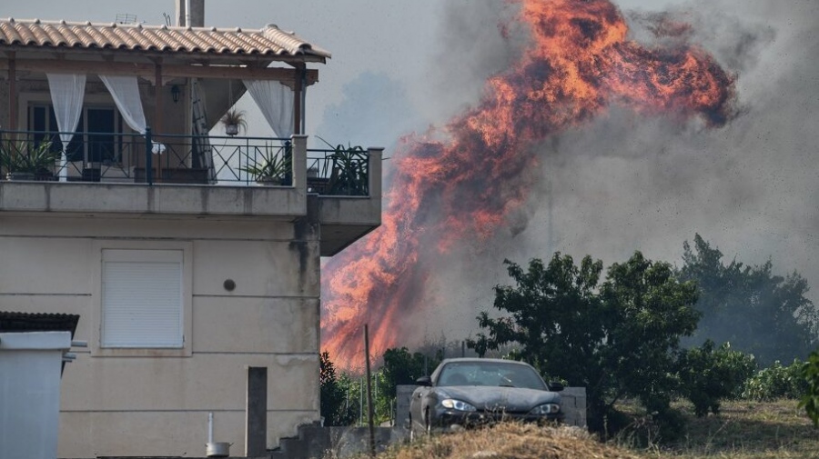 Στο τραπέζι η ασφάλιση φυσικών κινδύνων – Ανοιχτά όλα τα σενάρια στο Μαξίμου