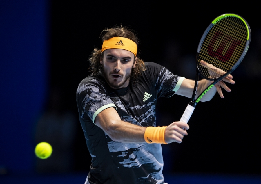 ATP Finals: Αποσύρθηκε λόγω προβλήματος στον αγκώνα ο Τσιτσιπάς