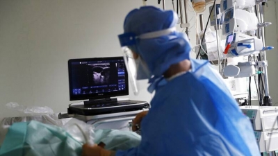 Γαλλία - Covid: Για 5η συνεχή μέρα μειώθηκε ο αριθμός νοσηλευομένων στις ΜΕΘ