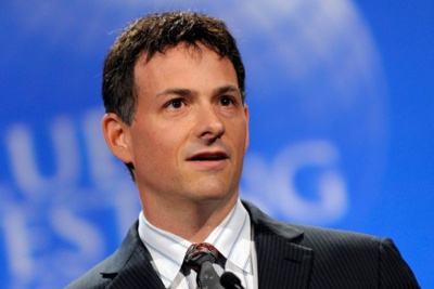 Με τη… Lehman Brothers παρομοιάζει την Tesla ο μεγαλοεπενδυτής David Einhorn