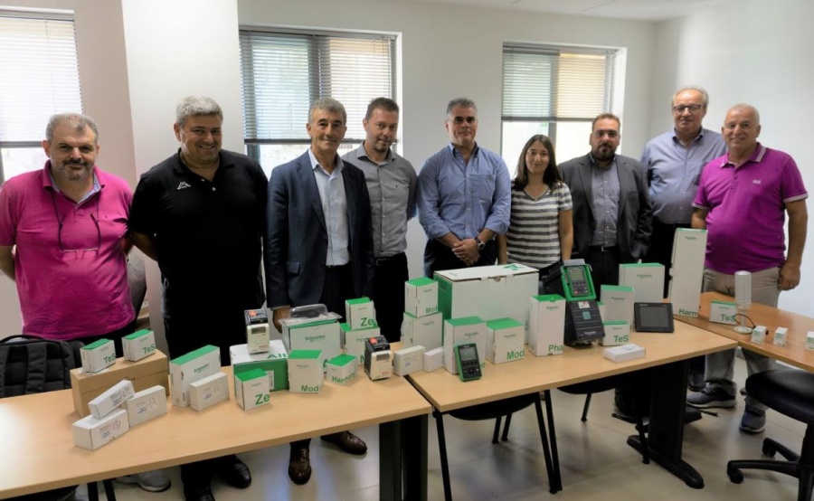 Η Schneider Electric συμμετέχει στην πρωτοβουλία της ΠΟΣΕΗ και της ΓΣΕΒΕΕ για τη δημιουργία ηλεκτρολογικού εργαστηρίου