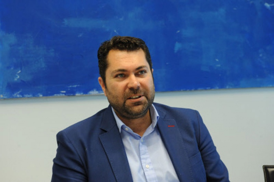 Οι επενδύσεις στον οπτικοακουστικό τομέα στο επίκεντρο της συνάντησης Κρέτσου με την Ένωση Τραπεζών