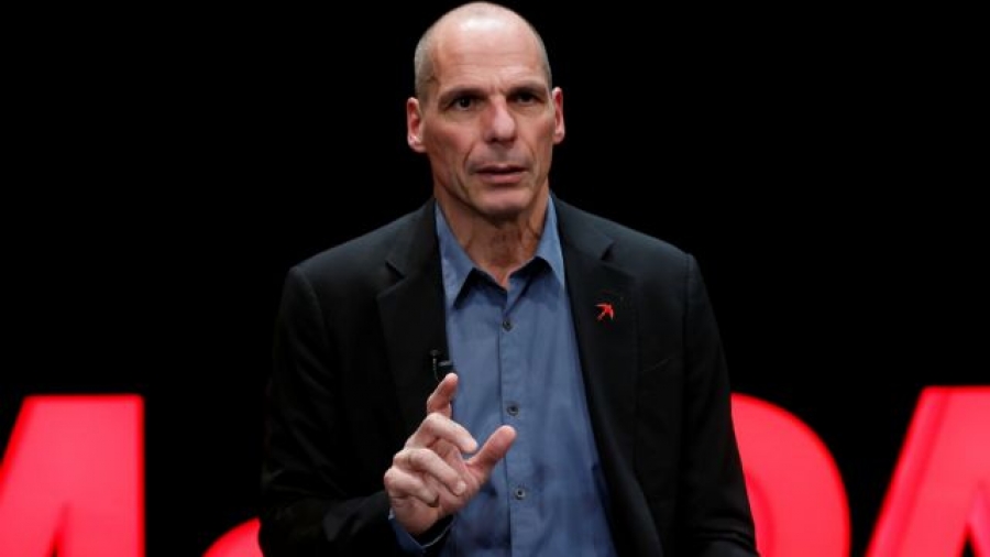 Βαρουφάκης: Ναι στα εμβόλια, όχι στον διχασμό - Υποχρεωτικότητα δεν μπορεί να υπάρχει