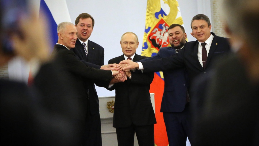 «Πλάτη» στον ρωσικό προϋπολογισμό βάζουν οι Ρώσοι ολιγάρχες με «εθελοντική αφαίμαξη» των κερδών τους