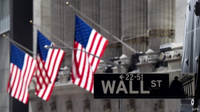 Πτώση στη Wall, με επίκεντρο την απόδοση των ομολόγων - Στο -0,80% ο S&P 500, ο Nasdaq -0,61%
