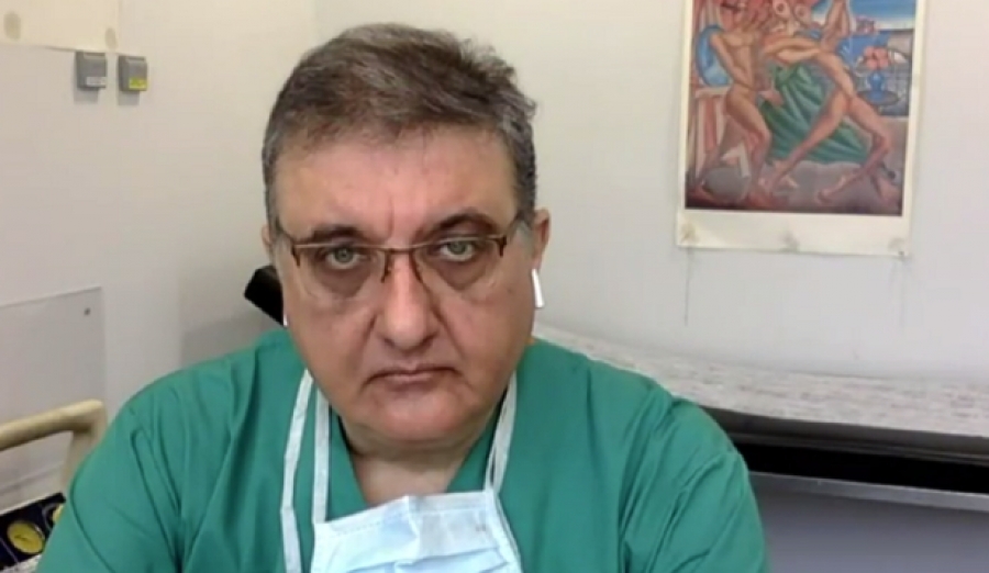 Εξαδάκτυλος: Έχουμε ντάνιασμα στις εντατικές - Οι εμβολιασμένοι θα κάνουν πολύ καλύτερες γιορτές από τους ανεμβολίαστους