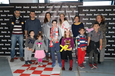 H bwin και η ΚΑΕ Ολυμπιακός πηγαίνουν το Μαζί για το Παιδί στον αγώνα με το Περιστέρι