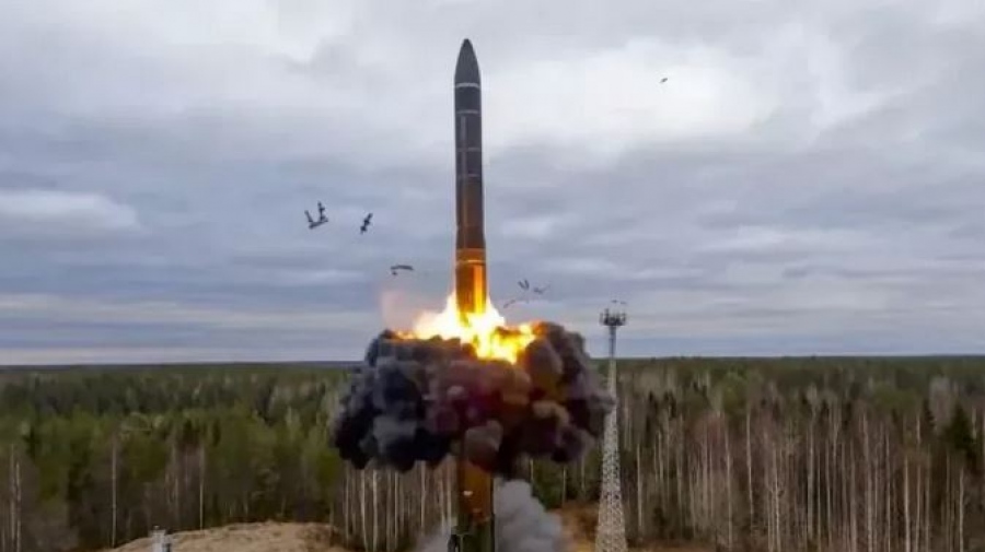 Μερκούρης (Βρετανός ειδικός): Ακραίο πανικό έχει προκαλέσει ο Oreshnik στην Ουκρανία, οι Ρώσοι ετοιμάζουν μεγάλη επίθεση Απρίλιο