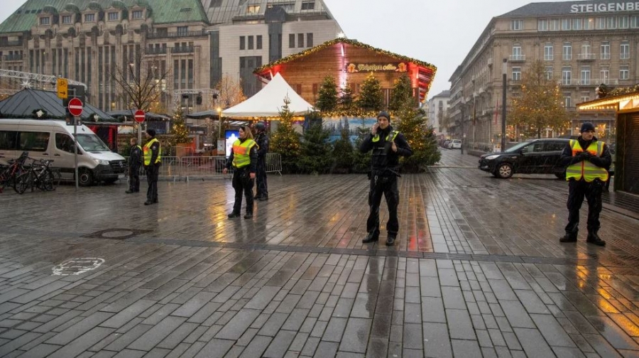 Συναγερμός στη Γερμανία: Εκκενώθηκαν οι χριστουγεννιάτικες αγορές του Ντίσελντορφ