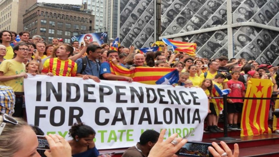 Ισπανία: Έξι άτομα συνελήφθησαν στην Βαρκελώνη στη διάρκεια διαδηλώσεων για την ανεξαρτησία της Καταλονίας