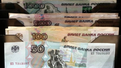 Ο διοικητής της Κεντρικής Τράπεζας της Ουκρανίας ζητά από τις κεντρικές τράπεζες της Δύσης να απαγορεύσουν τις συναλλαγές σε ρούβλι