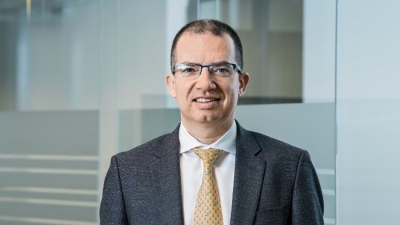 Ο CEO της Moderna πούλησε μετοχές αξίας 400 εκατ. δολ. κατά τη διάρκεια της πανδημίας