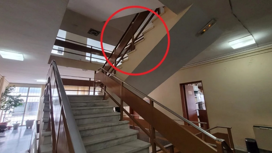 Σοκ στα δικαστήρια Λάρισας: Νεαρός κρεμάστηκε με σκοινί για να αυτοκτονήσει