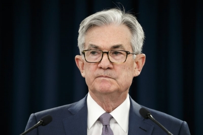 Powell (Fed): Ισχυρότερη η ανάπτυξη της αμερικανικής οικονομίας αλλά παραμένει η απειλή του Covid
