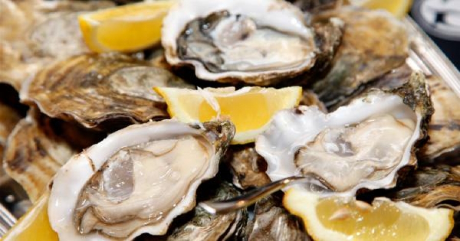 Μύκονος: Πλήρωσαν 400 ευρώ για... 12 στρείδια: Νέα καταγγελία για τους υπέρογκους λογαριασμούς